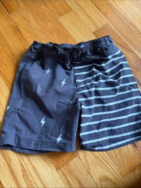 Boys bathing suits size 3T